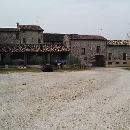 Agriturismo Licensi Del Bresa Villa Monzambano Exteriör bild