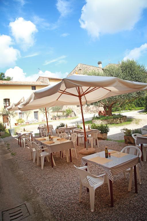 Agriturismo Licensi Del Bresa Villa Monzambano Rum bild