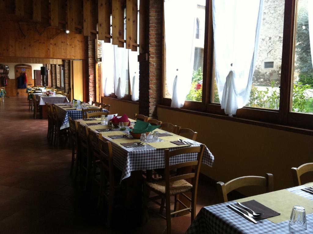 Agriturismo Licensi Del Bresa Villa Monzambano Exteriör bild