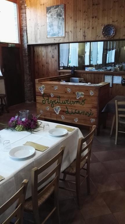 Agriturismo Licensi Del Bresa Villa Monzambano Exteriör bild