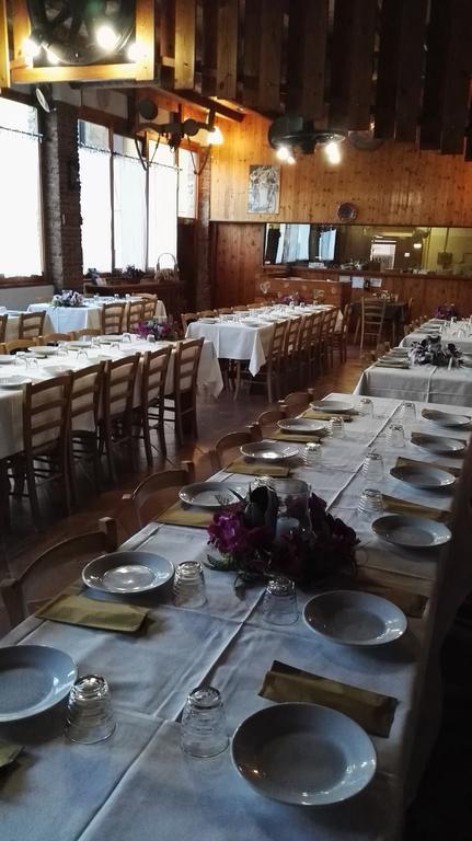 Agriturismo Licensi Del Bresa Villa Monzambano Exteriör bild