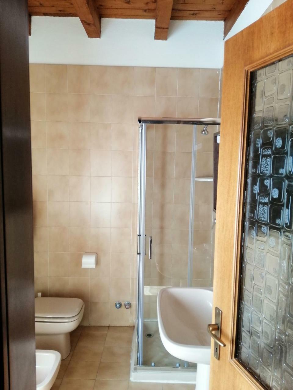 Agriturismo Licensi Del Bresa Villa Monzambano Exteriör bild