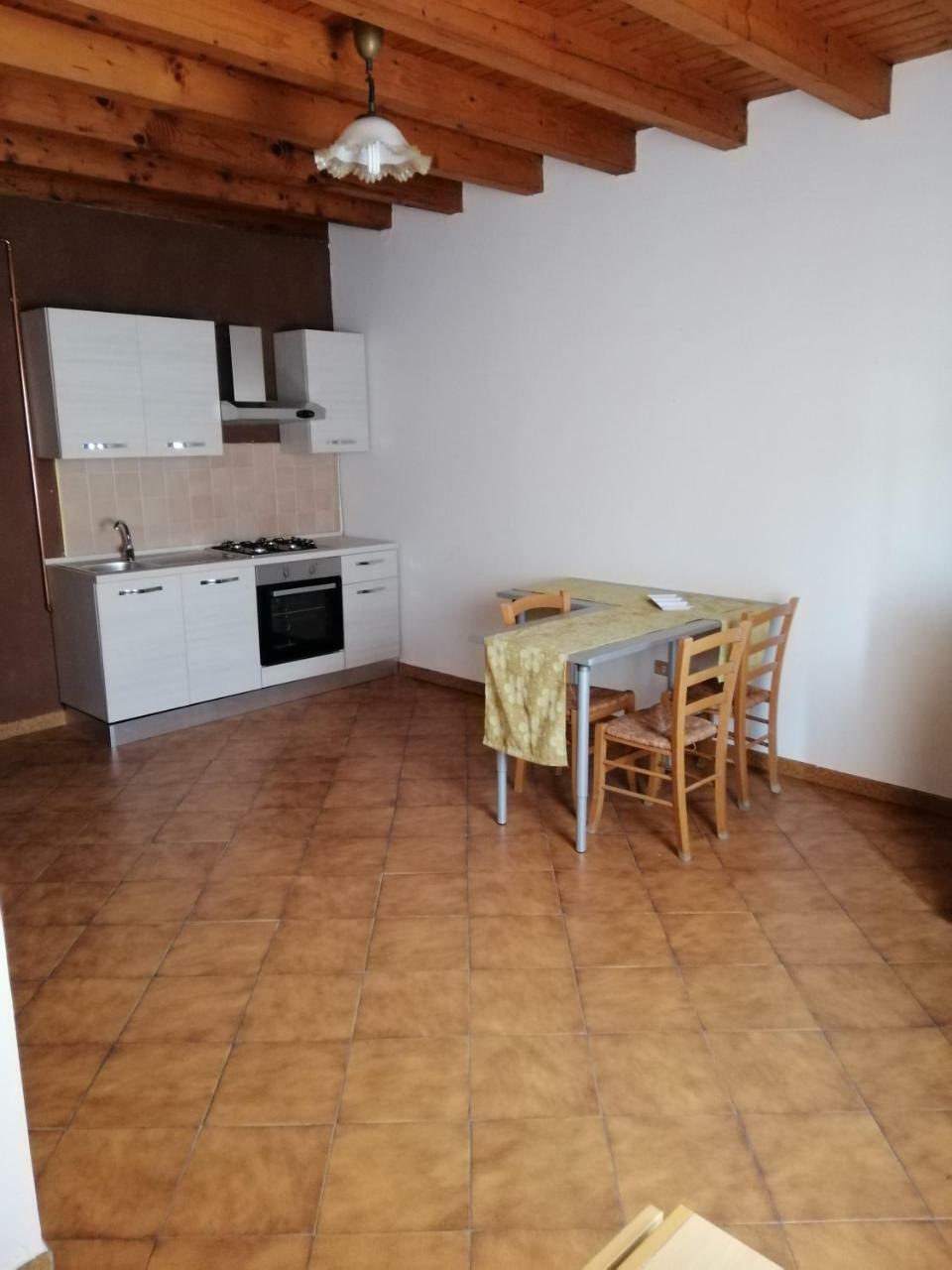 Agriturismo Licensi Del Bresa Villa Monzambano Exteriör bild